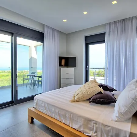 Luxury Ebellina Villa *